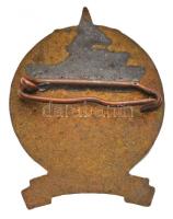 DN MAVOSZ (Magyar Vadászok Országos Szövetsége) zománcozott fém jelvény (27x21mm) T:2