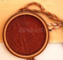 1938 a Ferenc József Tudományegyetem jogi diplomája későbbi orosz fogságot megjárt magántisztviselő ...