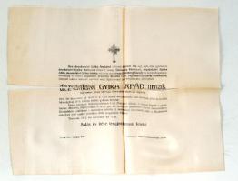 1912 dezsánfalvi Gyika Árpád, Temes vármegye törvényhatósági bizottsági tagjának selyemre nyomtatott halotti értesítője, a hajtás mentén szakadással