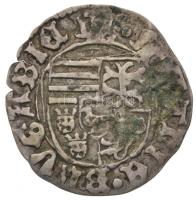 1468-1470. Denár "I. Mátyás" (0,46g) T:2- patina, kissé hajlott
Huszár 717., Unger I.: 56...