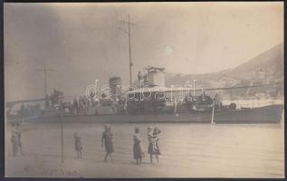 A &#039;Kecskemét&#039; őrnaszád Nagymarosnál / Hungarian river guard ship, photo