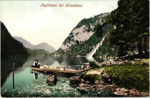 Grundlsee, Toplitzsee / Lake Toplitz, rowboat (worn edges)