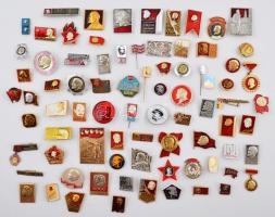 80db-os szocialista jelvény tétel, főleg "Lenin" T:vegyes 80pcs of socialist badges, mainly "Lenin" C:mixed