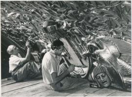 1962 Bojár Sándor jelzés nélküli vintage fotója a Zeneakadémia nagytermének felújításáról, 17x23 cm