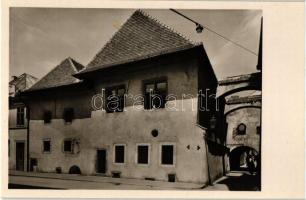 Kassa, Kosice; Miklós börtön, Hóhér lakás, Fazekas utca / prison, executioner's house, street