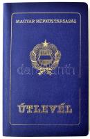 1986 Fényképes magyar útlevél, számos bejegyzéssel, valutalappal