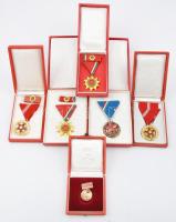 1951. "Közbiztonsági Érem" bronz fokozata a rendőrség tagjai részére, zománcozott Br kitüntetés mellszalagon, tokban + 1957. "Szocialista Munkáért Érdemérem" zománcozott fém kitüntetés mellszalagon, szalagsávval, tokban + 1964. "Kiváló Szolgálatért Érdemrend" aranyozott, zománcozott Br kitüntetés mellszalagon, szalagsávval és miniatűrrel, tokban + 1970. "Felszabadulási Jubileumi Emlékérem" aranyozott, zománcozott Br kitüntetés mellszalagon, szalagsávval, egyik miniatűrrel, tokban (2x) + ~1970-1980. "MHSZ Kiváló Munkáért" zománcozott, aranyozott bronz jelvény tokban T:1-,2