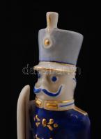 Hollóházi porcelán huszár, kézzel festett, jelzett, hibátlan, m: 27 cm