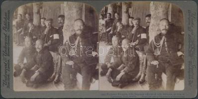 1905 Ricalton prof. japán tisztekkel, Takushan, Port Arthur, sztereó fotó, angolul feliratozva, Underwood-Underwood, szép állapotban, 9x18cm