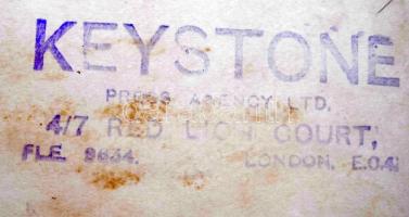 cca 1970 Angol szuperszonikus repülőgép, és  2 fedeles felderítő az első világháború idejéből, sajtó...