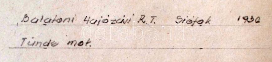 1936 Tünde motoros személyszállító, Balatoni Hajózási R.T. Siófok,  fotó kartonra kasírozva, verzón ...