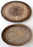 Díszes papír doboz, kézzel festett madárral, 9x13x3cm