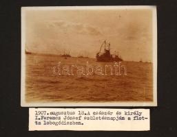 1907 Osztrák-Magyar hadihajókról készült fotógyűjtemény. SMS. Budapest, Monarch, Prinz Eugen, Erzherzog Karl. A flotta Ferenc József születésnapján. 8 db fotó  / Austro-Hungarian navy fleer 8 photos of different warships