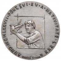 Vatikán 1977. "VI. Pál pápa" jelzett Ag emlékérem eredeti tokban. Szign.: Manzú (36,36g/0....