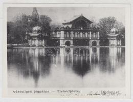 cca 1970 Budapest, Városliget, jégpálya, Csigó László pecséttel jelzett vintage fotója (18x24 cm) + ...