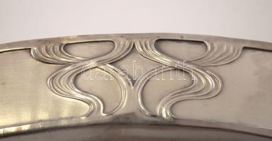 Wmf szecessziós fali (tálca), jelzett (WMF 242), kisebb horpadásokkal, ezüstözött alpakka, 28×46 cm