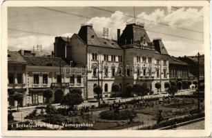 12 db RÉGI vegyes - városképes és motívum - képeslap, több érdekes lappal, köztük Szombathely, Széke...