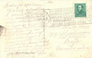 Szeged, Strandfürdő, fürdőkabinok; hátoldalon az 1935-ös Szegedi Szabadtéri Játékok előadását hirdet...