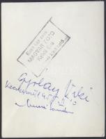 1955 Gyólay Viktória (1927-2011) színésznő és Mucsi Sándor (1926-2006) színész aláírásai őket ábrázo...