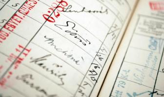 1916 A budapesti magyar királyi tudományegyetem orvostanhallgatójának fényképes egyetemi leckekönyve...