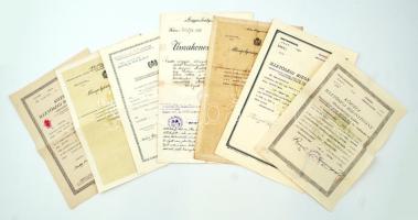 1926-47  Vegyes okmány tétel, származási, állampolgársági, visszahonosítási stb.,  okmánybélyeggel, különböző méretben és minőségben