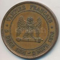 Franciaország 1870. "III. Napóleon a nyomorúságos - 80.000 fogoly / Vámpír franciák" szatirikus Br emlékérem (27,5mm) T:2 kis ph. France 1870. "NAPOLEON III LE MISÉRABLE - 80000 PRISONNIERS / VAMPIRE FRANCAIS - 2 DEC - 1851 - 2 SEPT - 1870" Br satirical coin (27,5mm) C:XF small edge error