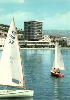 82 db MODERN képeslap, vegyesen motívum és városképes lapok, vegyes minőség / 82 modern postcards, a...