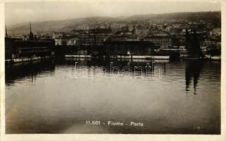 Fiume, Porto / view from the harbor, sailing ship