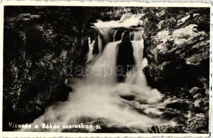 Békás szoros, Cheile Bicazului; vízesés / waterfall