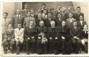 1939 Eperjes, Presov; Görög katolikus szeminárium csoportképe / Greek Catholic seminary, group photo (EB)