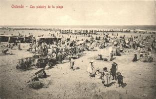 Ostende, Les plaisirs de la plage / The pleasures of the beach, bathing cabins, sunshade vendor(?) (EK)