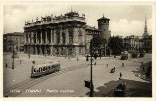 Torino, Piazza Castello / square, trams