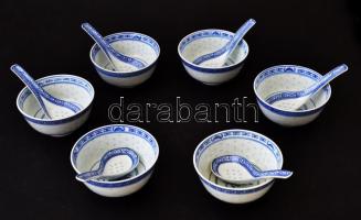 6 db kínai porcelán evőtálka, jelzettek, apró kopásnyomokkal, d: 11,5 cm + 6 db kínai porcelán kanál, jelzettek, apró kopásnyomokkal, h: 14 cm