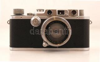 E. Leitz - Leica III a	24x36 mm kamera, Summar 1:2/5 cm és Elmar 1:4/9 cm   objektívvel, eredeti bőr...