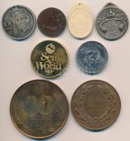 8db-os vegyes érem tétel, benne "Apollo 12", "Szent György érem", "XI. Pius...