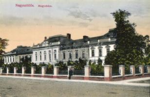 Nagyszőlős, Vynohradiv; Megyeháza / county hall