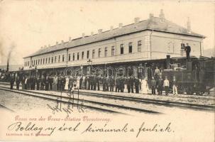 Vöröstorony, Verestorony, Turnu Rosu; Határ vasútállomás, gőzmozdony / border railway station, locomotive (kis szakadás / small tear)