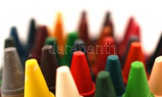 Zsírkréta szett, OTP-es papír dobozban, 9cm