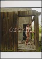 cca 1980 A szülői ház maradéka, 3 db finoman erotikus fénykép, az eredeti negatívokról készült moder...