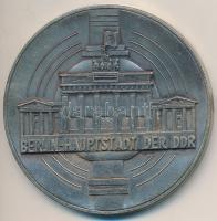 NDK 1961. "Berlin a Német Demokratikus Köztársaság fővárosa" ezüstözött fém emlékérem (60m...