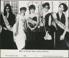 1971-1984 sajtó fotók külföldi szépségkirálynőkről, összesen:5 db, 26×17 cm