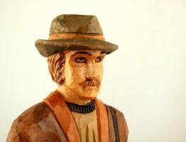 Jelzés nélkül: Favágó.  Festett faragott fa, kis repedéssel, m:67 vm