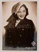 Magda Schneider (1909-1996) német színésznő portréja, UFA-fotó, hátulján pecséttel jelzett, 23,5×17,5 cm