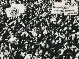 cca 1975 Forradalmi Ifjúság, Pék Imre feliratozott vintage fotóművészeti alkotása, 18x24 cm