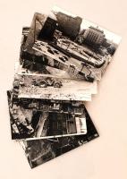 1974 Budapest, Deák téri aluljáró és metróállomás építése, 13 db vintage fotó, 9x14 cm