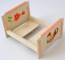 Retró játék bútorok, fa, kézzel festett, 5db-os, 22x25x6cm, 2x5cm között