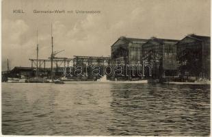 Kiel Ship-factory with submarine