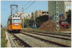 A 63-as villamos forgalomban, utólagos előhívás, 10x15 cm