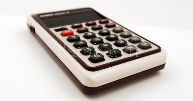 Casio Memory-8F számológép, elem nélkül, saját tokjában, nem kipróbált