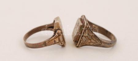 2 db díszes ezüst (Ag.) pecsétgyűrű, "O. H." ill. "F. L." monogrammal, jelzettek...